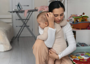 lifestyle-woman-going-through-motherhood